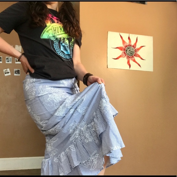 JOE FRESH NWOT pinstripe maxi skirt W/ruffle - Picture 6 of 10